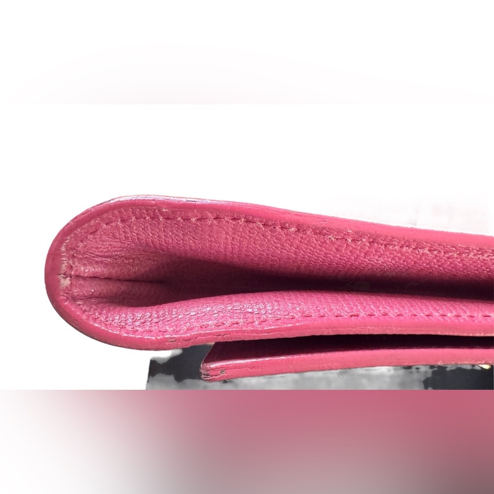 Yves SAINT LAURENT Calfskin Classic Y Ligne Clutch in Pink - Picture 9 of 14